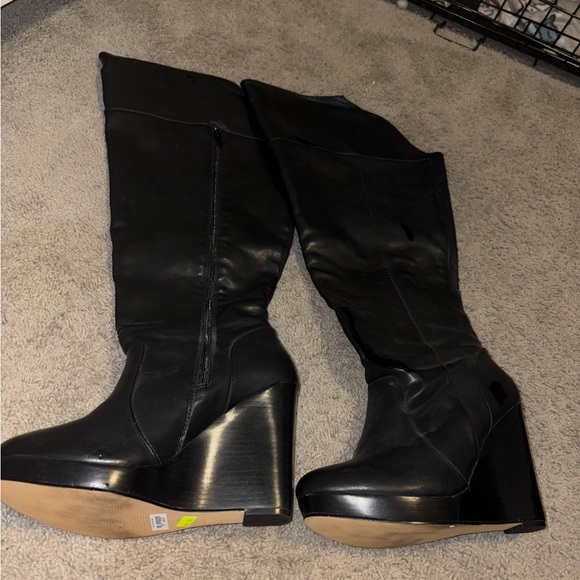 Torrid wide calf leather thigh high boots NEW size 11 - Picture 1 of 3